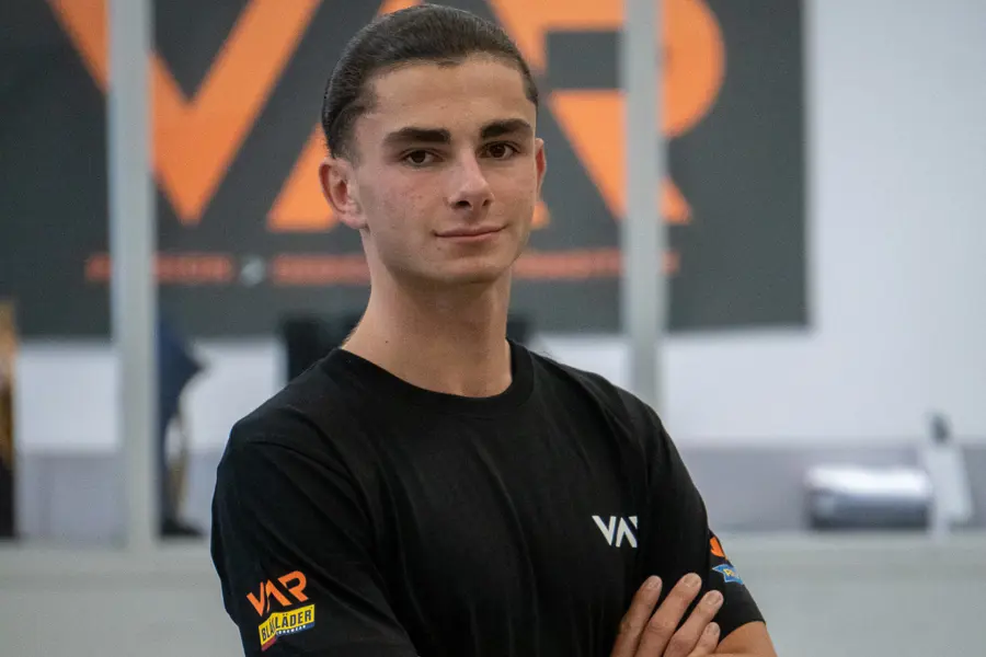 Théophile Naël joins Van Amersfoort Racing for the 2025 FIA Formula 3 Season