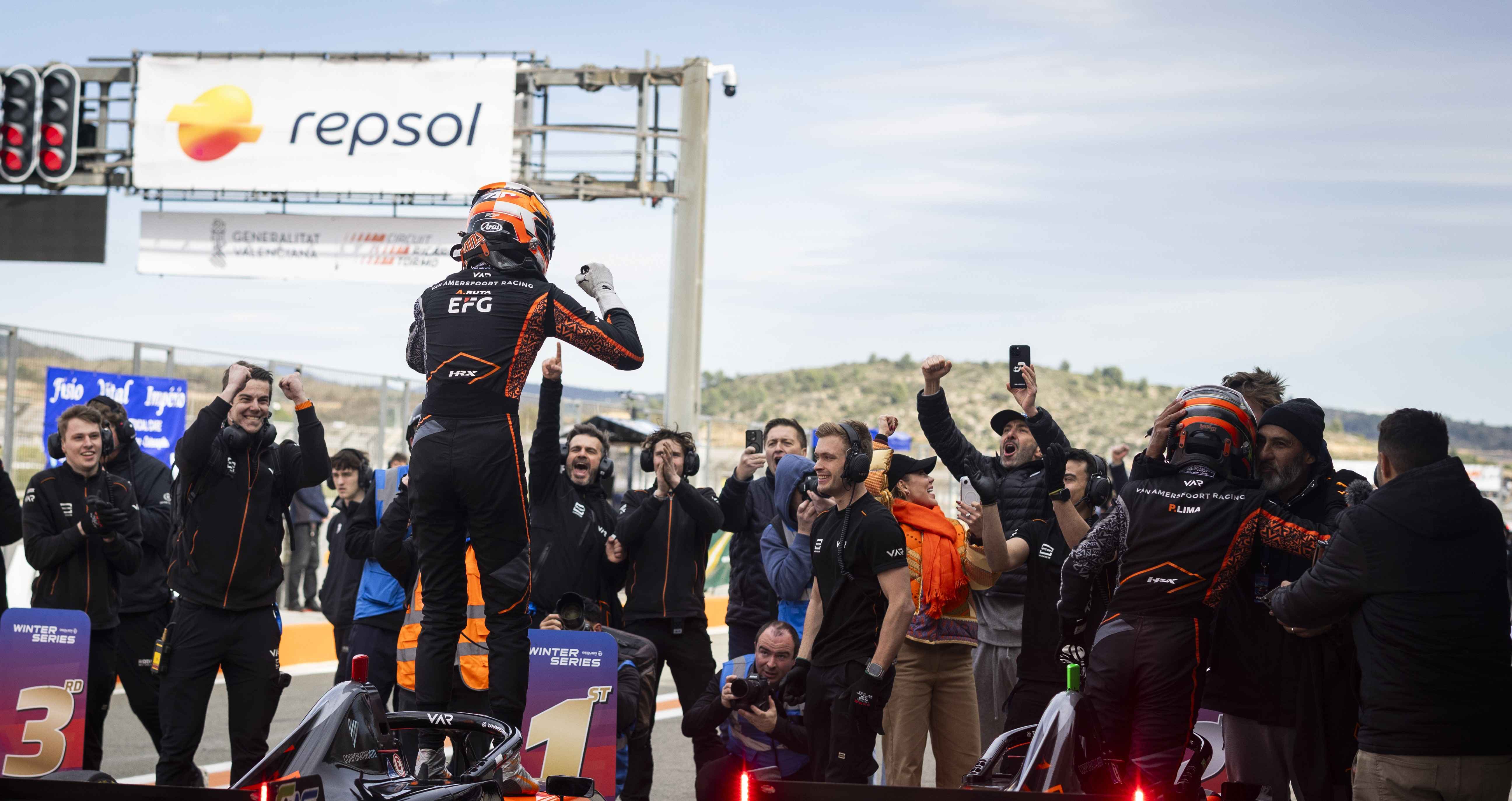 Ruta F4 win