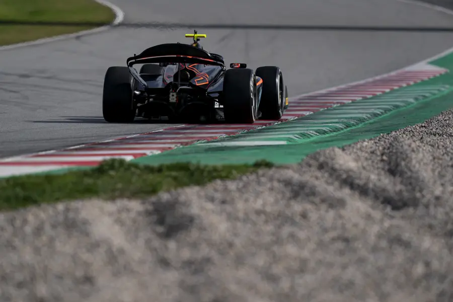 Important Experience Gained for Van Amersfoort Racing in Red Flag Dominated F2 Testing