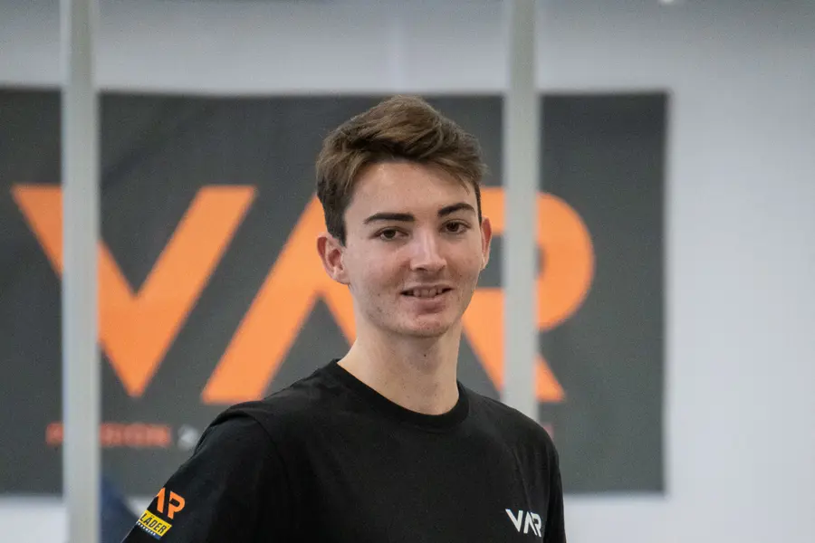 John Bennett joins Van Amersfoort Racing for final two rounds in the FIA Formula 2 Championship