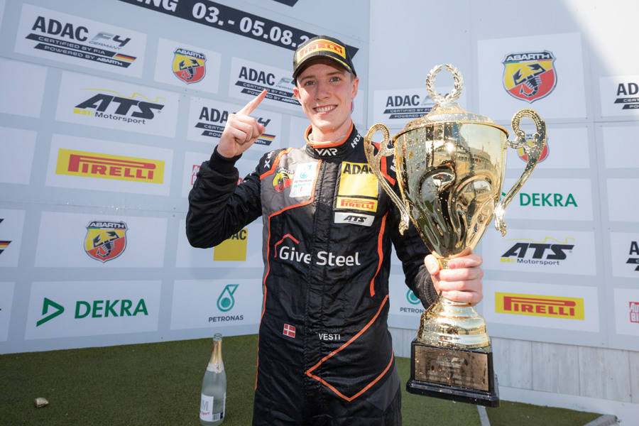 Fifth victory of the season at a very hot Nürburgring