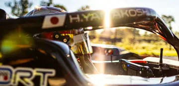 Hiyu Yamakoshi car closeup