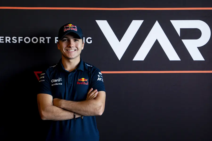 Enzo Fittipaldi joins Van Amersfoort Racing for 2024 FIA Formula 2 campaign