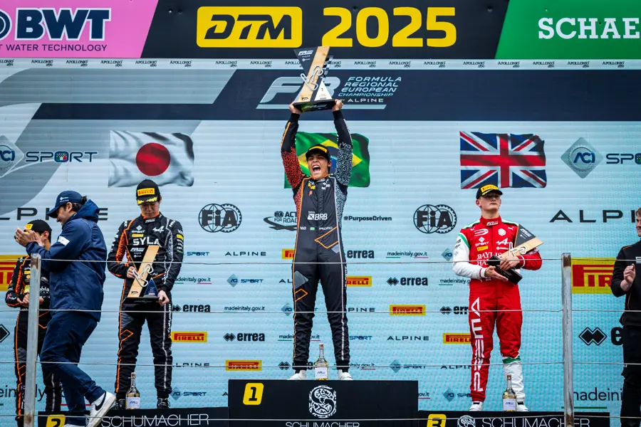 Record-Breaking Home Round Weekend for Van Amersfoort Racing