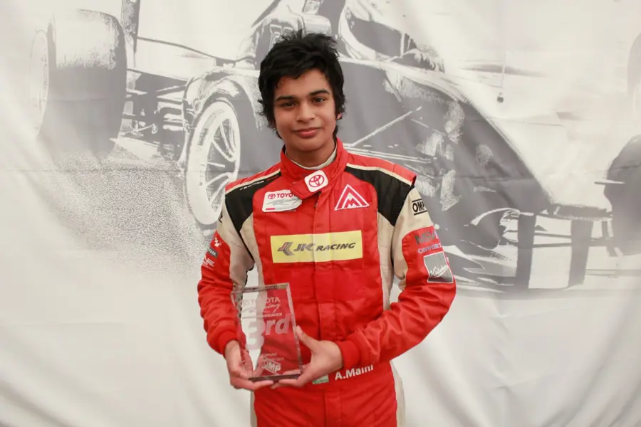 Arjun Maini joins Van Amersfoort Racing